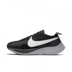 comparer et trouver le meilleur prix des chaussures Nike Moon racer sur Sportadvice