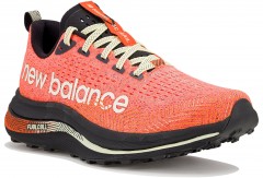comparer et trouver le meilleur prix des chaussures New Balance Fuelcell supercomp sur Sportadvice
